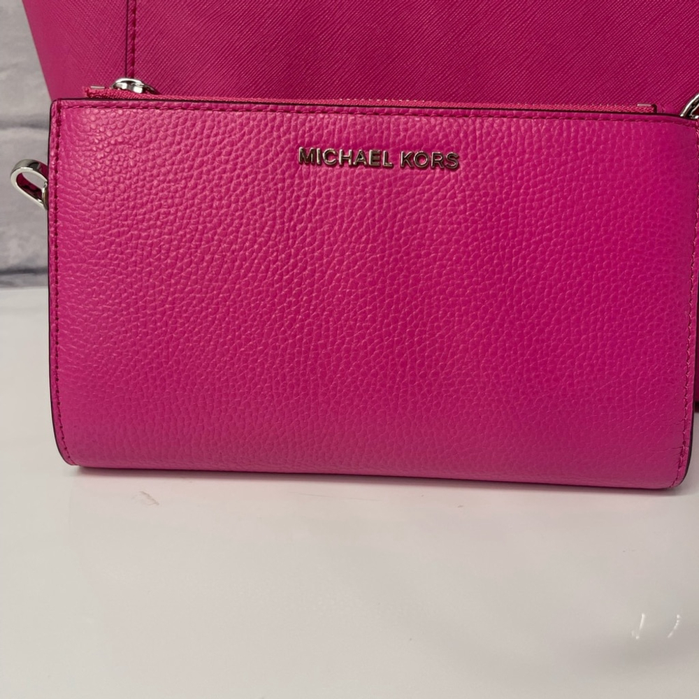Michael Kors Marilyn Shpulder Bag & Wallet Cerise Pink - Picture 12 of 14
